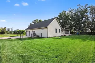 58030 Prairie Ridge Rd, Goshen, IN 46528 - Photo 37