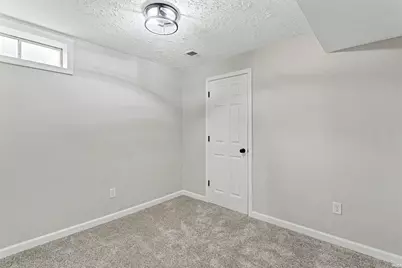 1722 Fremont Street, South Bend, IN 46628 - Photo 21