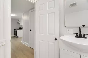 613 S 36th St, South Bend, IN 46615 - Photo 7