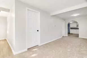 613 S 36th St, South Bend, IN 46615 - Photo 23