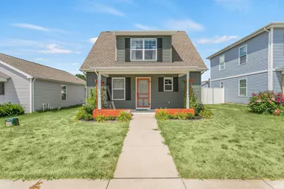 1544 E Edgar Avenue, Mishawaka, IN 46545 - Photo 1