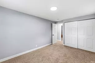 52680 Walsingham Ln, South Bend, IN 46637 - Photo 17
