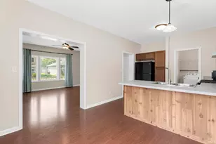 915 W Oak St, South Bend, IN 46616 - Photo 11
