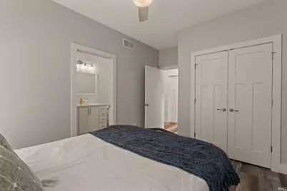 922 N Hill Street, South Bend, IN 46617 - Photo 21