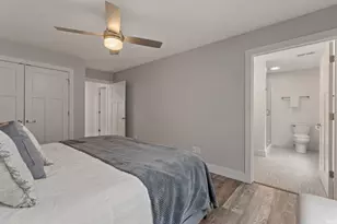 922 N Hill St, South Bend, IN 46617 - Photo 17