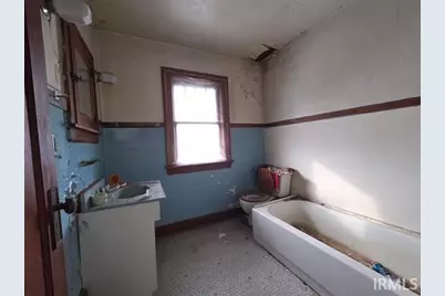 301 Haney Avenue, South Bend, IN 46613 - Photo 5