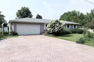 101 Hickory St, Walkerton, IN 46574 - Photo 1