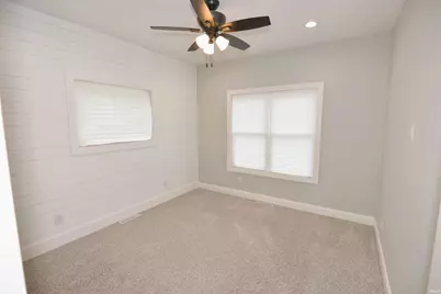 52427 Lynnewood Avenue, South Bend, IN 46628 - Photo 29
