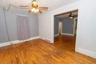 807 Emerson St, Goshen, IN 46526 - Photo 7