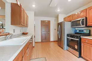10333 Dunn Rd, Osceola, IN 46561 - Photo 13