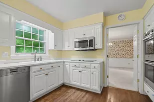 15644 Robin Ln, Mishawaka, IN 46545 - Photo 9