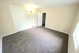 506 E Dayton St, South Bend, IN 46613 - Photo 17