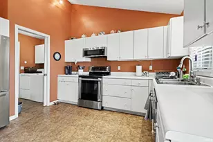 709 Villa Ct, South Bend, IN 46614 - Photo 9