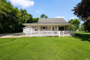 59643 Mayflower Rd, South Bend, IN 46614 - Photo 1