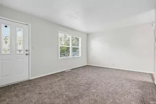 23538 Rye Ct, Elkhart, IN 46514 - Photo 3
