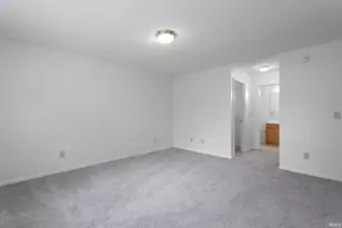4117 Cherry Pointe Dr, South Bend, IN 46628 - Photo 17