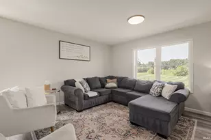 54895 Moonfish Ct, Middlebury, IN 46540 - Photo 5