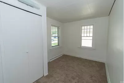 310 E Edgar Avenue, Mishawaka, IN 46545 - Photo 9