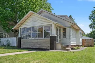 1007 E 3rd St, Mishawaka, IN 46544 - Photo 1