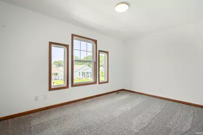 1563 E Edgar East Avenue, Mishawaka, IN 46545 - Photo 17