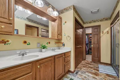 53660 Forest Lakes Drive, Middlebury, IN 46540 - Photo 19