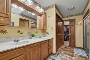 53660 Forest Lakes Dr, Middlebury, IN 46540 - Photo 19