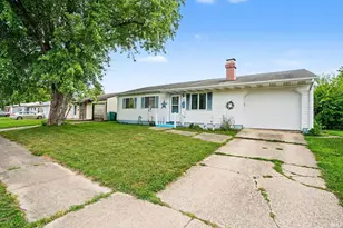 1316 Michigan Ave, Mishawaka, IN 46544 - Photo 3
