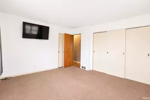 619 W 13th St, Mishawaka, IN 46544 - Photo 25