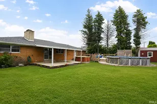 619 W 13th St, Mishawaka, IN 46544 - Photo 11