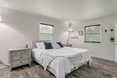 51530 Creekside Drive, Granger, IN 46530 - Photo 9