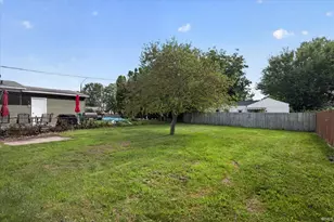 206 Helen Ave, Mishawaka, IN 46544 - Photo 29