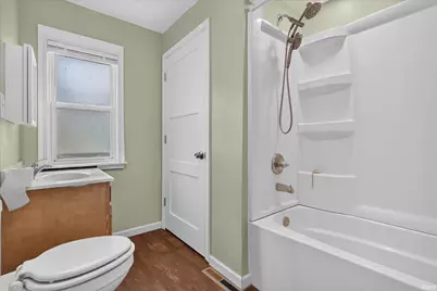 206 Helen Avenue, Mishawaka, IN 46544 - Photo 15