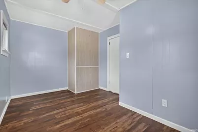 206 Helen Avenue, Mishawaka, IN 46544 - Photo 13