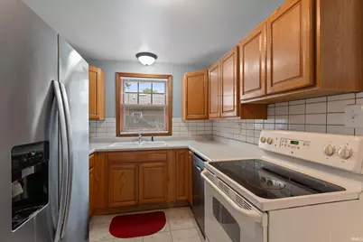 2740 Southeast Drive, South Bend, IN 46614 - Photo 15