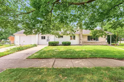 102 S Greenlawn Avenue, South Bend, IN 46617 - Photo 1