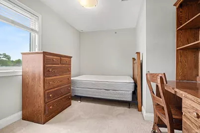 330 N Sunnyside Avenue, South Bend, IN 46617 - Photo 17