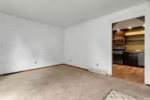 434 N Harding Ave, Mishawaka, IN 46544 - Photo 5