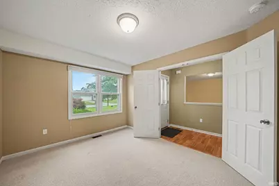 3809 Streamview Court, Mishawaka, IN 46544 - Photo 5