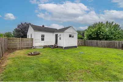 133 E Willow Drive, South Bend, IN 46637 - Photo 35