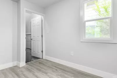 1046 Lawndale Avenue, South Bend, IN 46628 - Photo 15