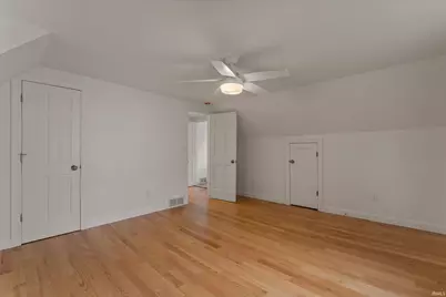 916 E Grove Street, Mishawaka, IN 46545 - Photo 21