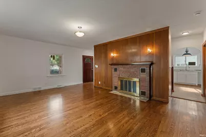 916 E Grove Street, Mishawaka, IN 46545 - Photo 15