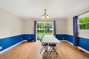 1343 Riding Mall Dr, South Bend, IN 46614 - Photo 5