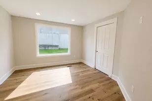 733 E Bronson St, South Bend, IN 46601 - Photo 5