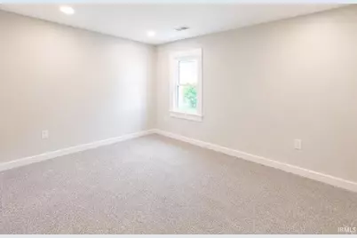 733 E Bronson Street, South Bend, IN 46601 - Photo 23