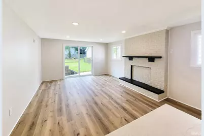 733 E Bronson Street, South Bend, IN 46601 - Photo 11