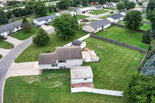 27407 Cobblestone Way, Elkhart, IN 46514 - Photo 21