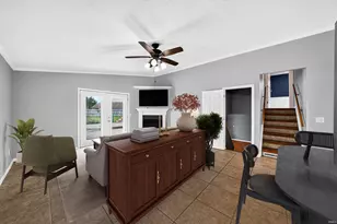 27407 Cobblestone Way, Elkhart, IN 46514 - Photo 5
