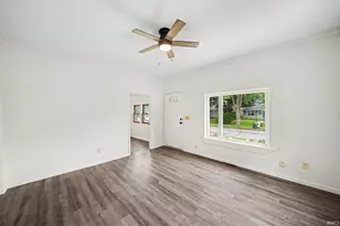 1221 S 32nd St, South Bend, IN 46615 - Photo 5