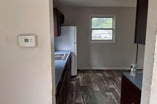 1333 Johnson St, South Bend, IN 46628 - Photo 9